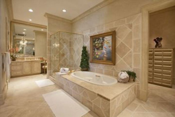 Room 2 of 29