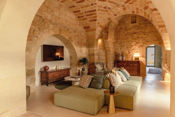 Hotel Interior 2 of 144