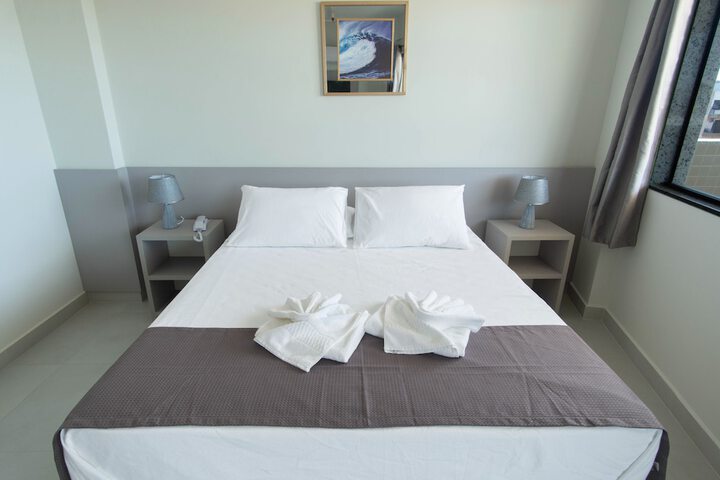 Room 5 of 24
