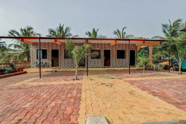 Exterior of OYO 19005 Home Beach View Studio Anjuna