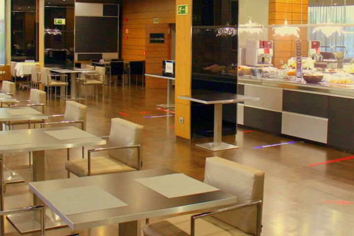 Dining Photos