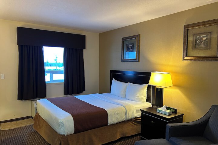 Room 10 of 51