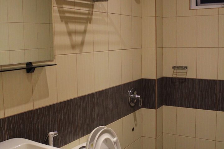 Clean Restrooms
