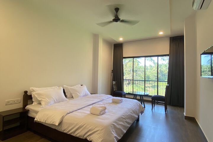 Room 15 of 26