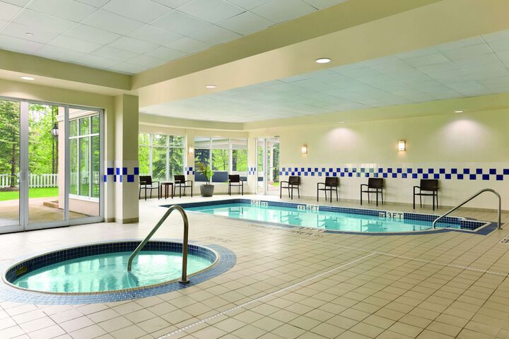 Hotel with Pool