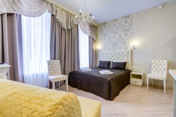 Room 7 of 74