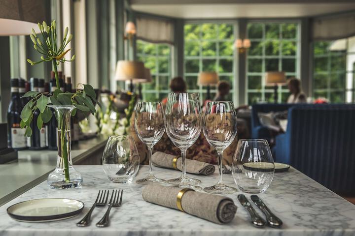 Dining 57 of 73