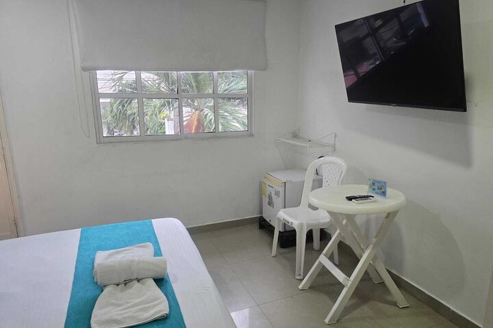 Room 4 of 15