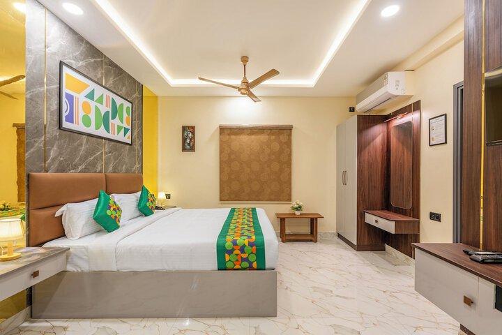 Room 10 of 37