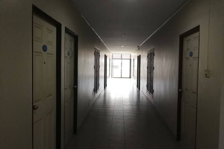 Ballroom/Hall 40 of 42