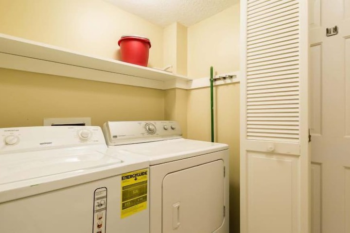Room 13 of 68