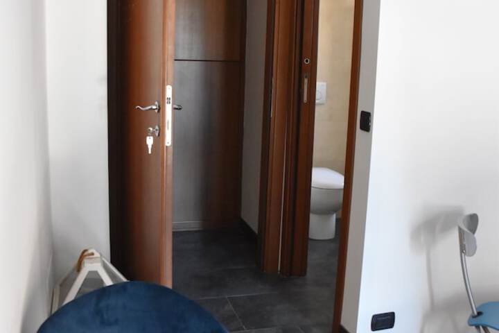 Room 20 of 35
