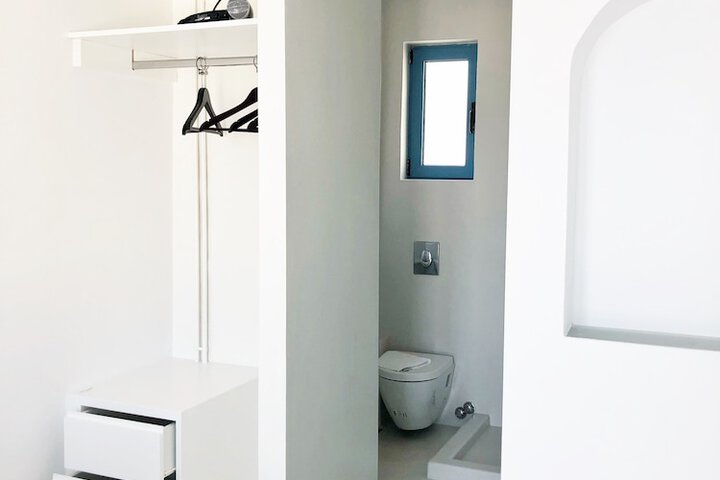 Room 29 of 46