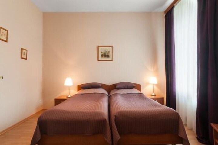 Room 26 of 62