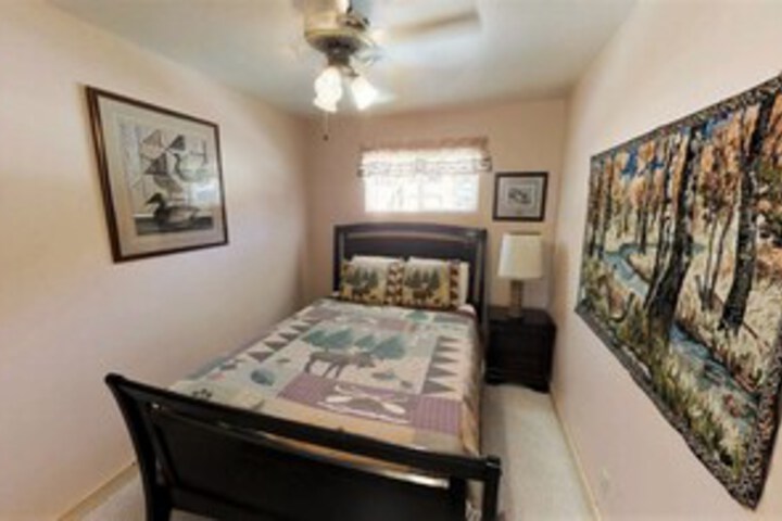 Room 13 of 15