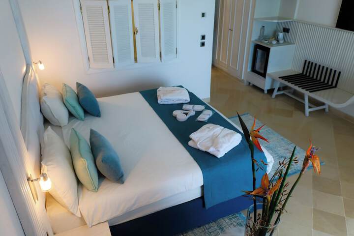Room 19 of 76