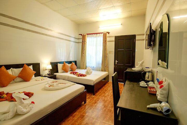 Room 44 of 131