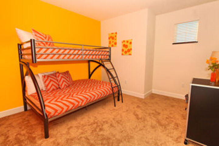 Room 91 of 380