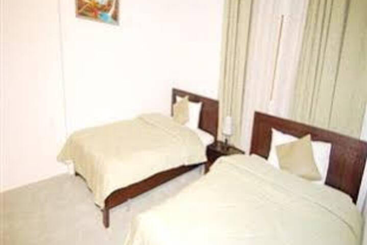 Room 3 of 6