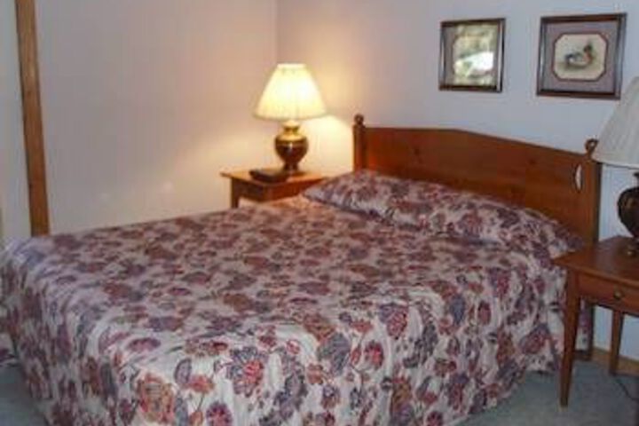 Room 9 of 29