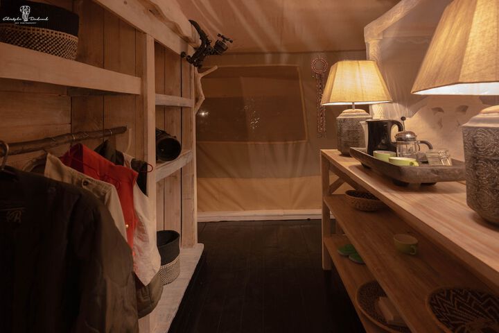 Room 32 of 155