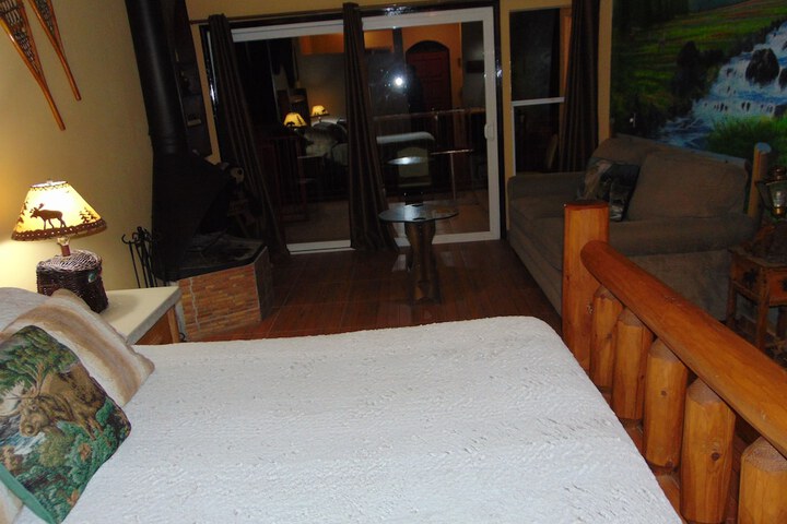 Room 90 of 413