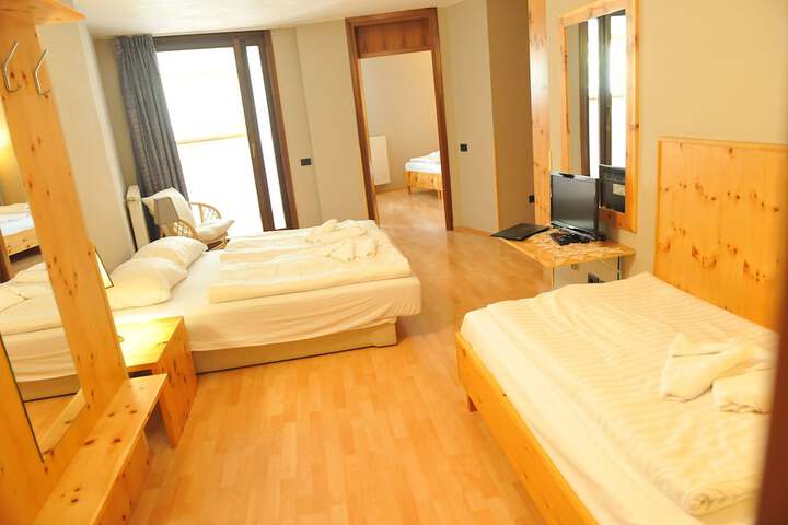 Room 20 of 101