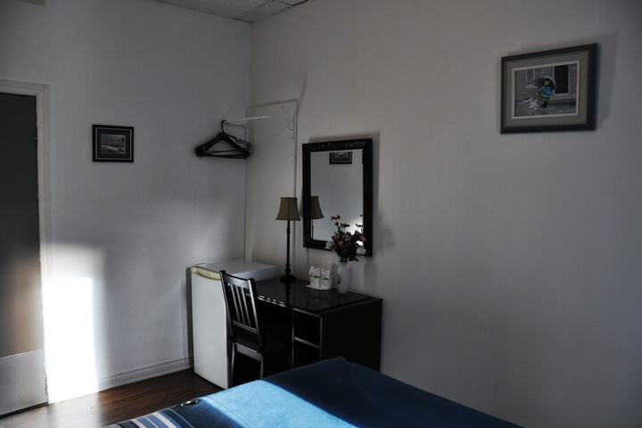 Room 26 of 39