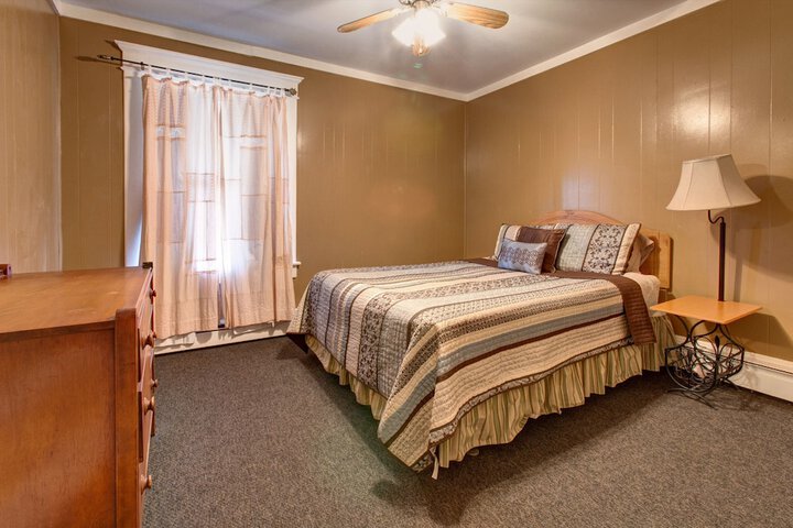 Room 7 of 31