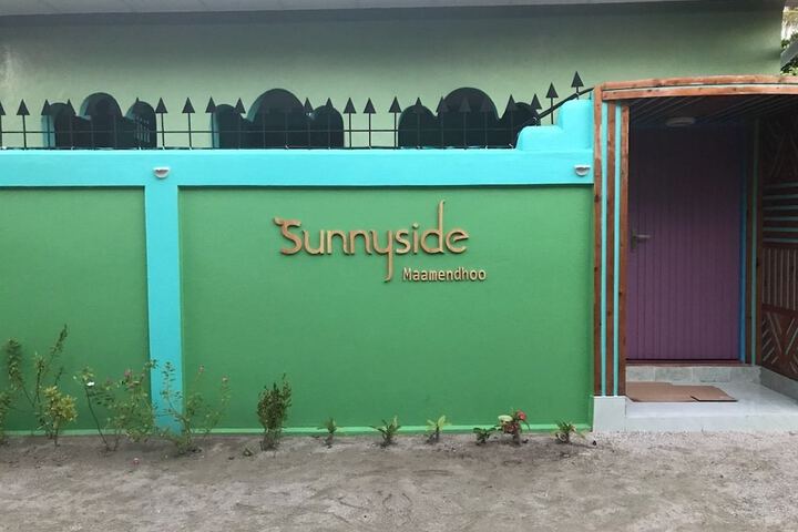 Exterior of SUNNYSIDE MAAMENDHOO