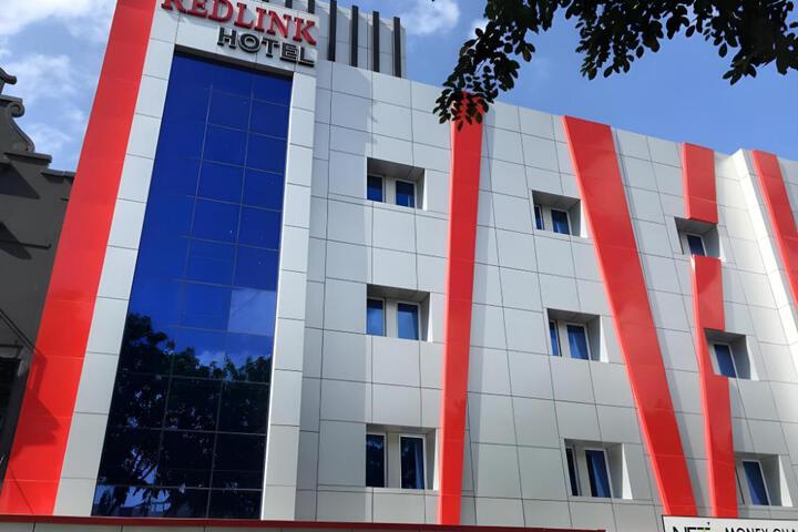 Redlink Hotel