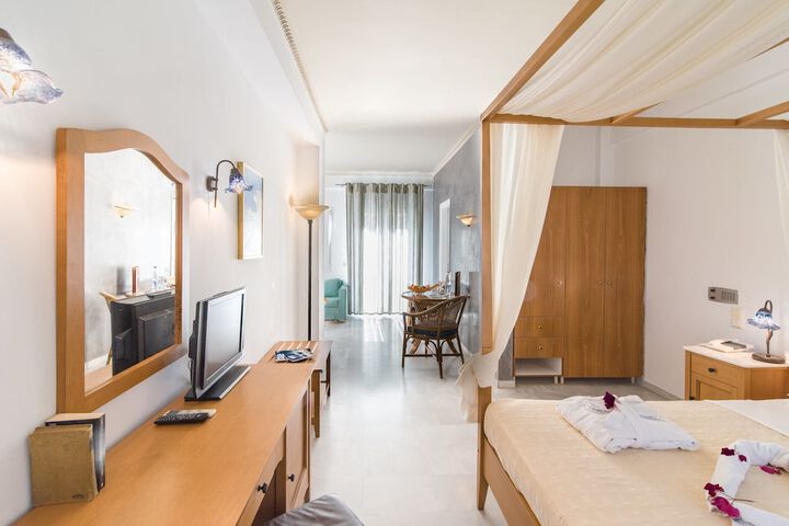 Room 30 of 131