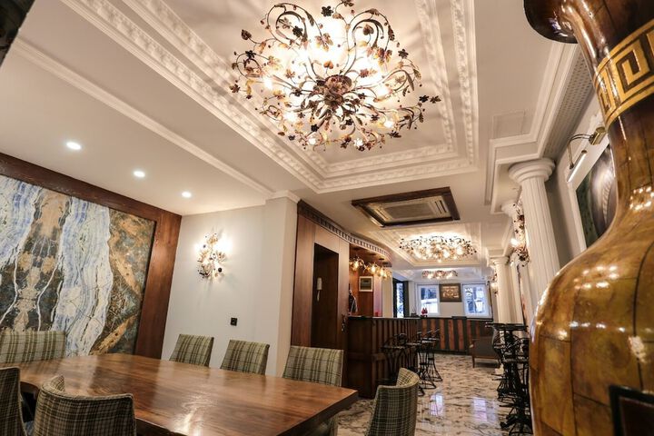 Lobby Entry