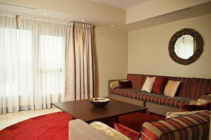 Room 22 of 140