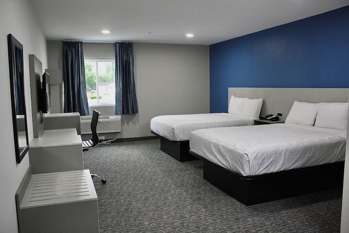 Room 2 of 11