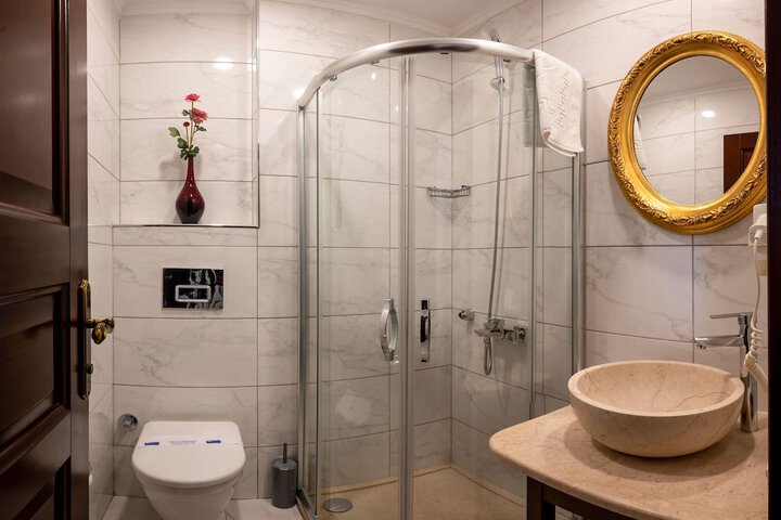 Bathroom Interior Photo