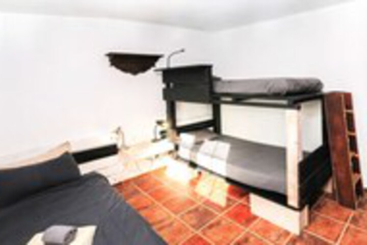 Room 30 of 52