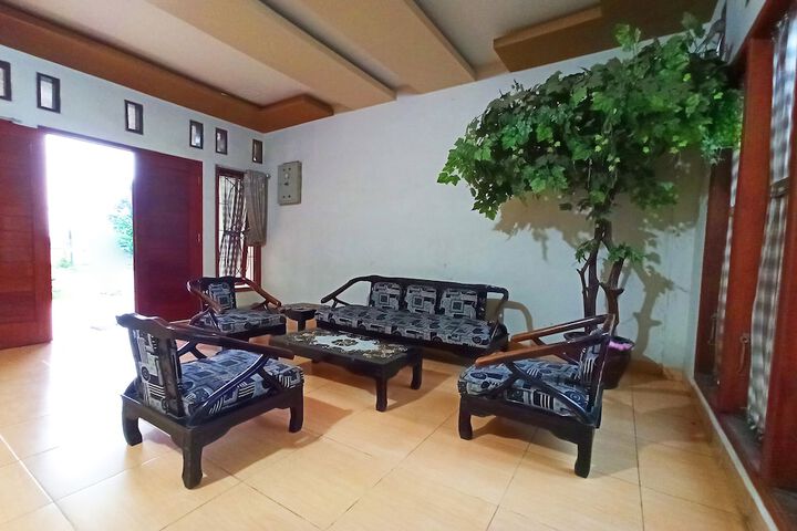 Hotel Interior 2 of 19