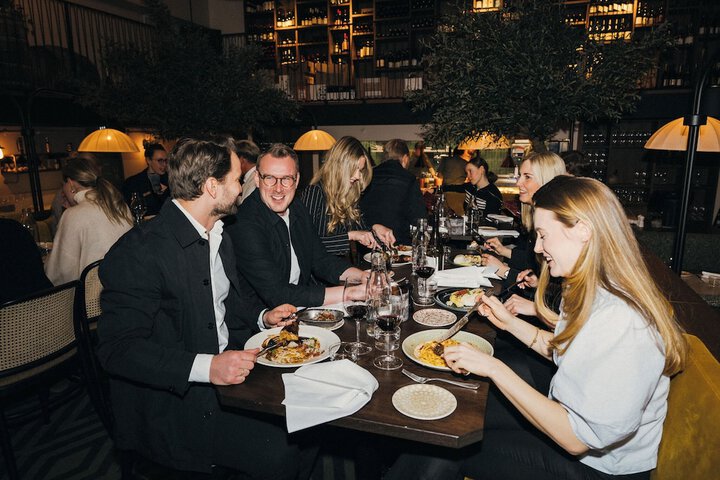 Dining 81 of 88