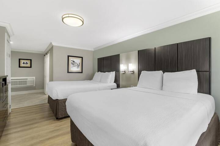 Room 16 of 37