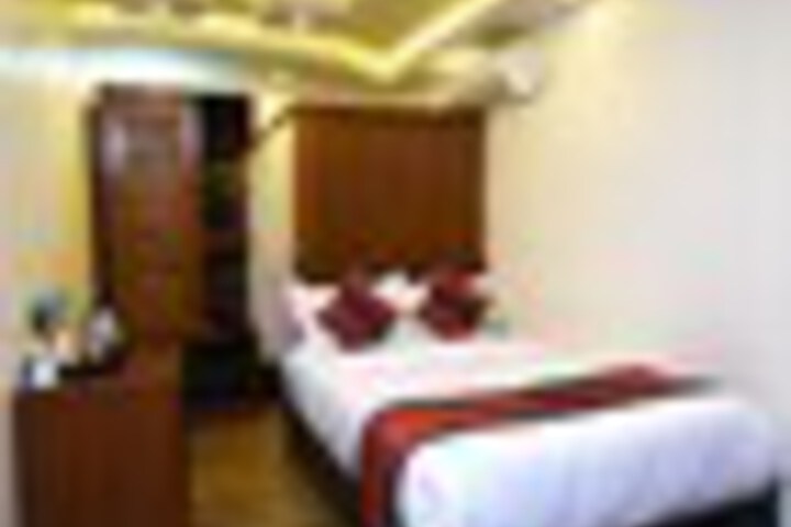 Room 71 of 339