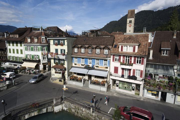 The Aarburg Hotel & Café