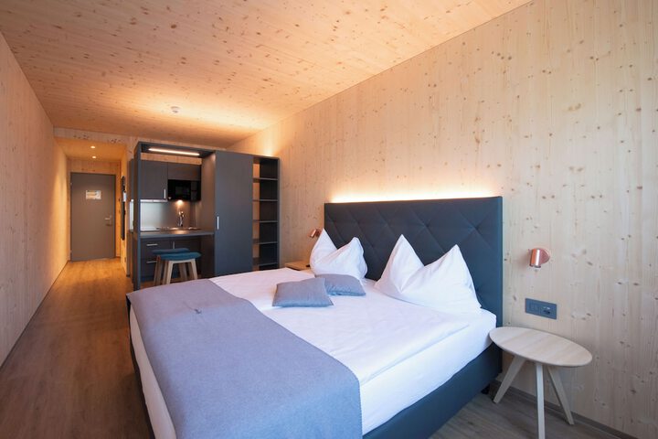 Room 20 of 65
