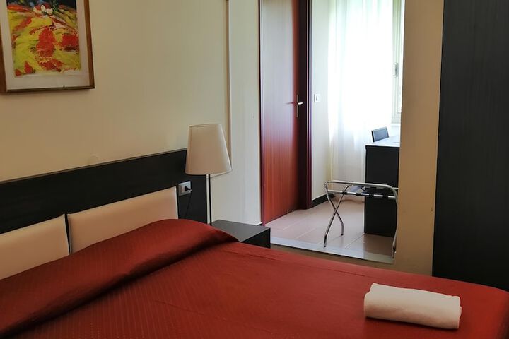 Room 14 of 54