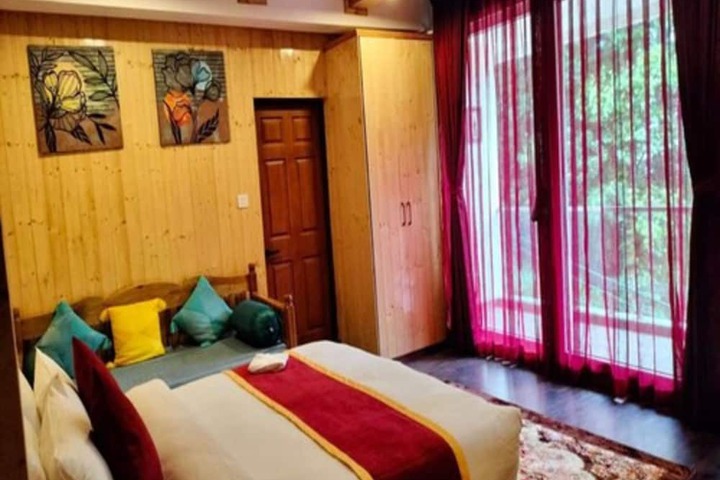 Room 59 of 251
