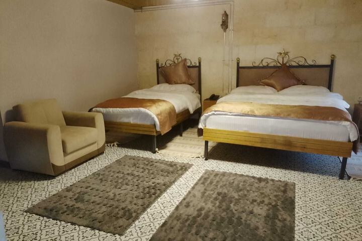 Room 2 of 23