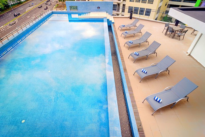 Pool 47 of 67