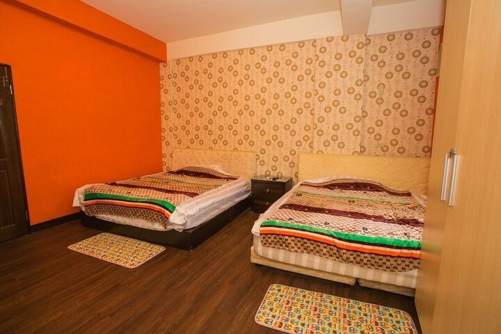 Room 3 of 15
