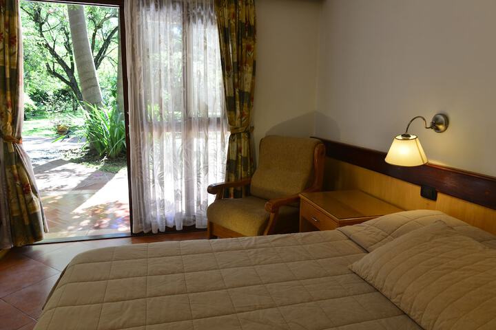 Room 28 of 54