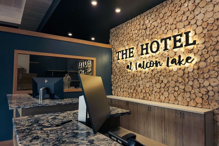 Hotel Interior 10 of 71